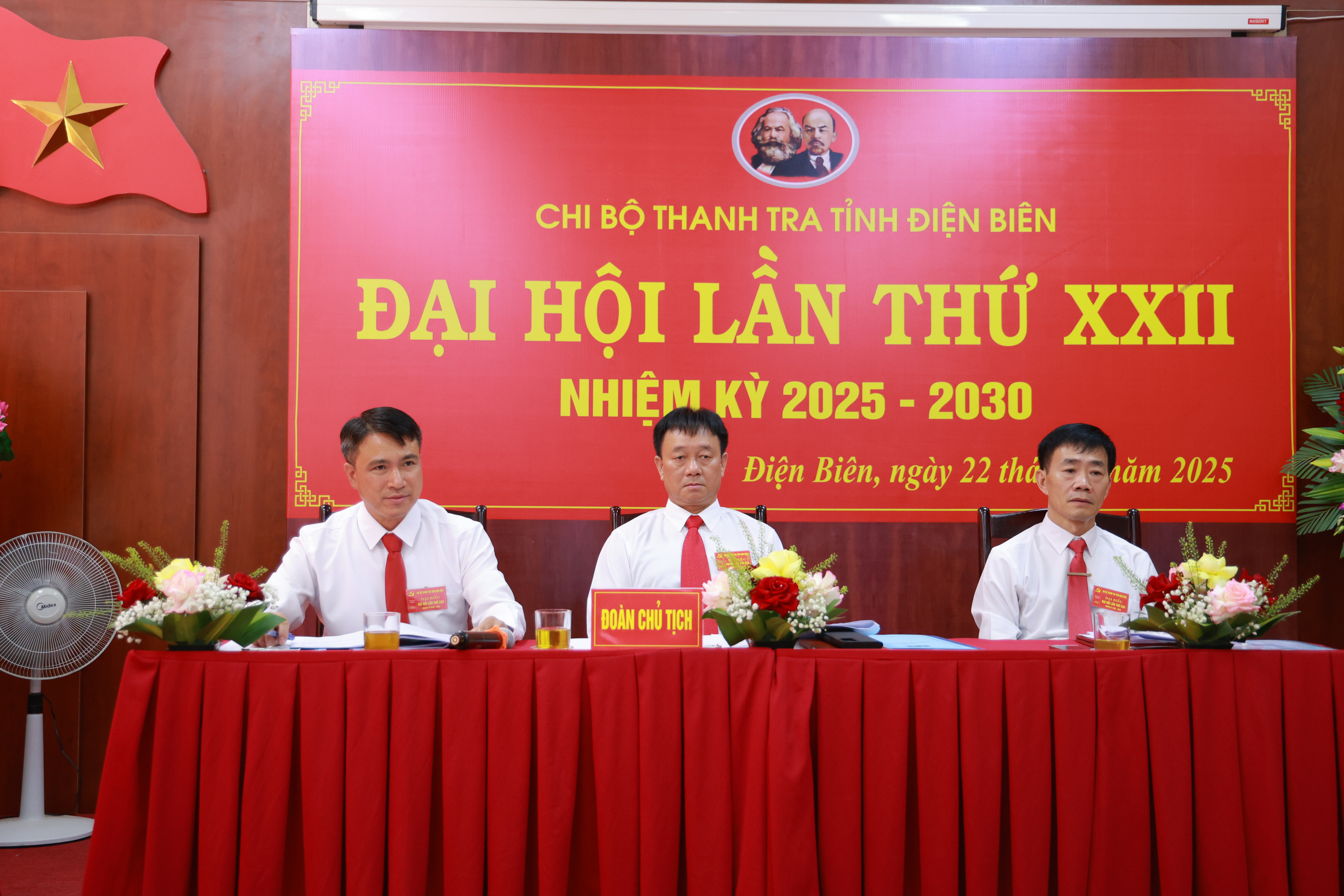 -nh-3-c-ch-tr-.JPG